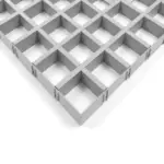 Потолок Грильято CL T15 100x100 на белом фоне